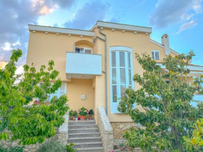 Holiday Home Privlaka - 200m from the sea